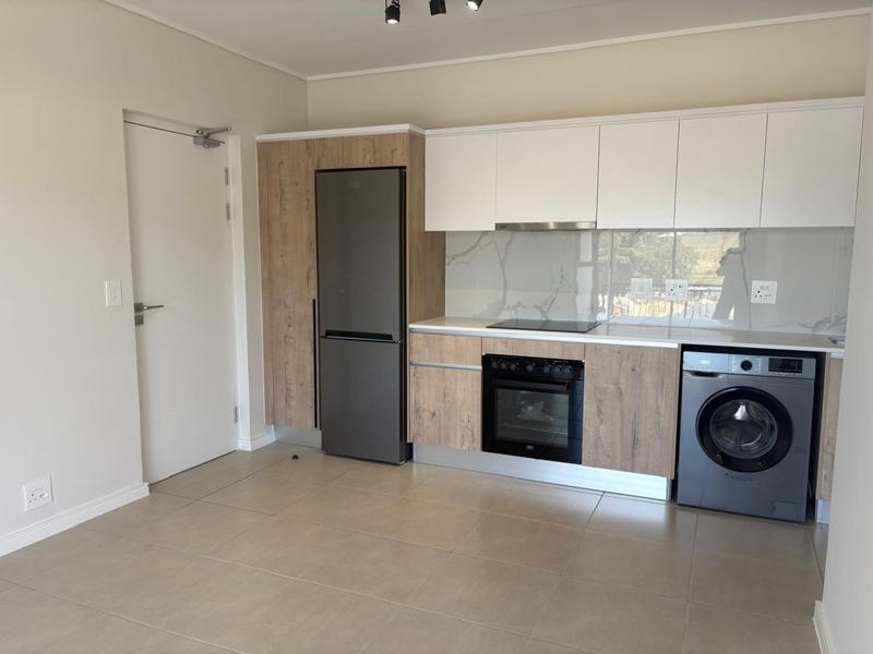 To Let 1 Bedroom Property for Rent in Richwood Western Cape